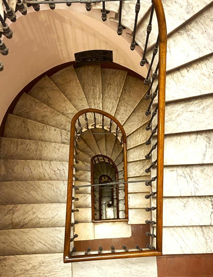 Terraces Under The Moon Apartment Rome Bagian luar foto